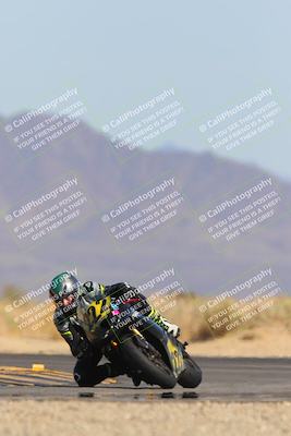 media/Mar-22-2025-CVMA (Sat) [[462c0ffedb]]/Race 13-Amateur Supersport Middleweight/